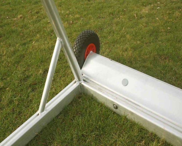 Kippsicherung zur Nachrüstung für  Fußballtore 7,32 x 2,44 m